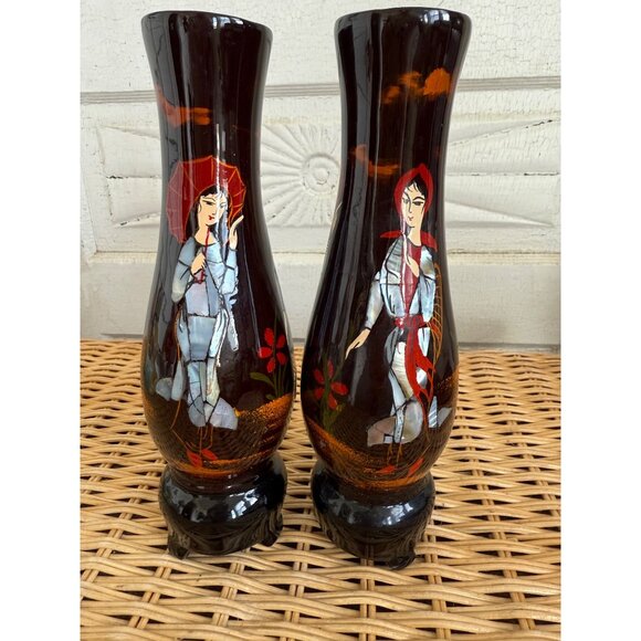 Vintage MCM Pair Lacquer wood footed Vases Inlaid Shell Geisha Girls - Picture 9 of 9